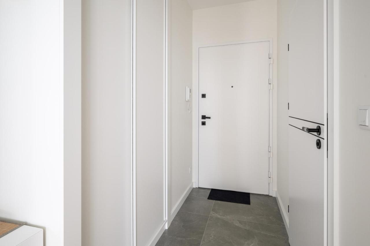 Wola Nakielska Comfort Apartment Varsovie Extérieur photo