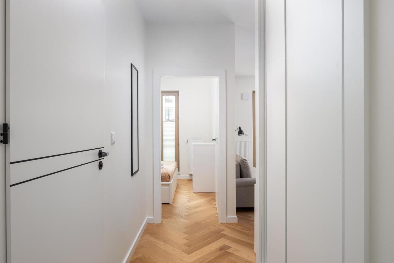 Wola Nakielska Comfort Apartment Varsovie Extérieur photo